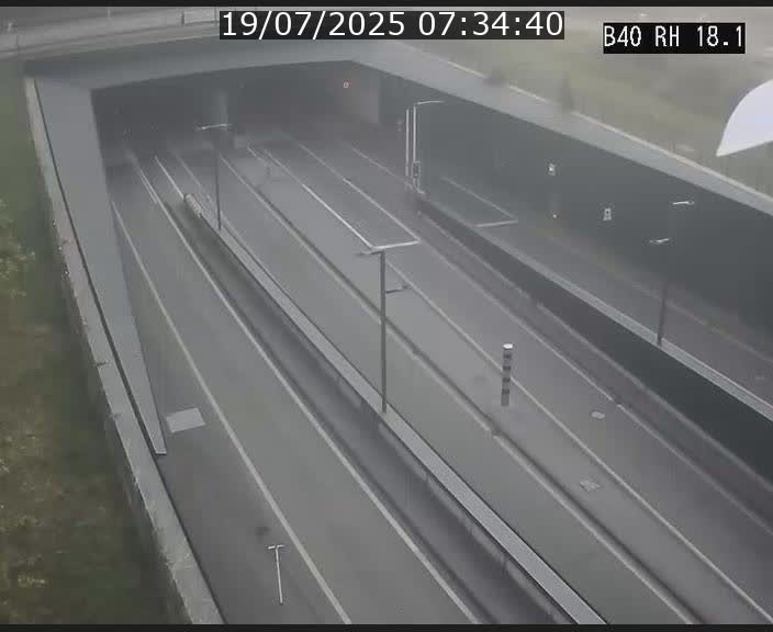 <h2>Webcam sur la route de contournement d'Esch-Belval avant le tunnel Central Gate au niveau de la porte de France et du radar fixe</h2>
