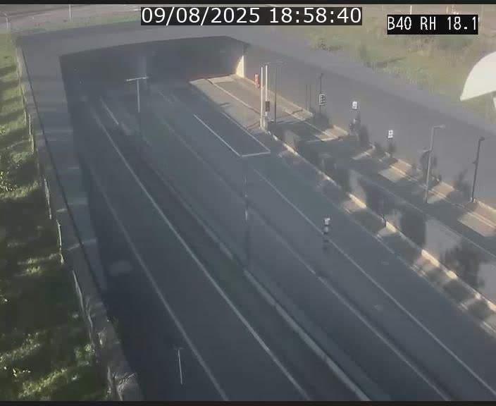 Webcam sur la route de contournement d'Esch-Belval avant le tunnel Central Gate au niveau de la porte de France et du radar fixe