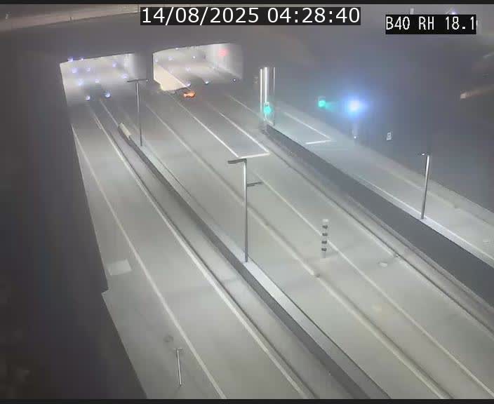 Webcam sur la route de contournement d'Esch-Belval avant le tunnel Central Gate au niveau de la porte de France et du radar fixe