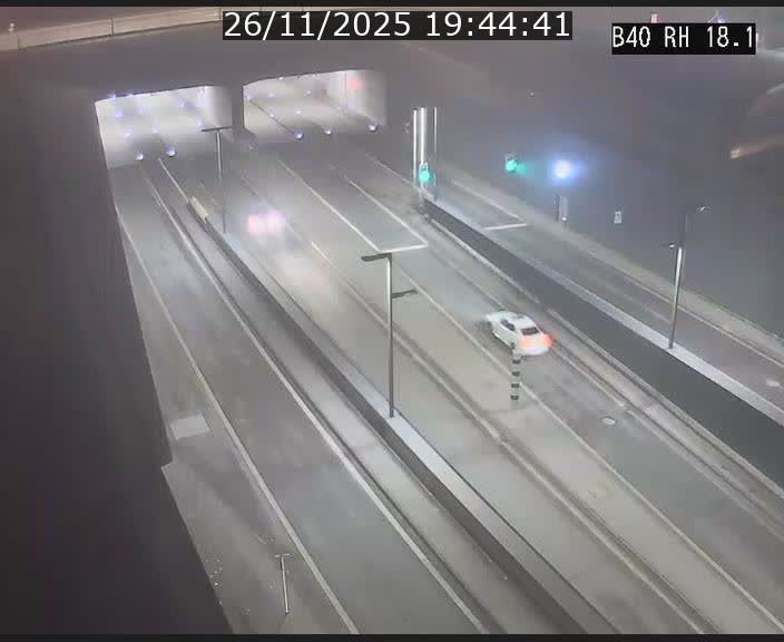 <h2>Webcam sur la route de contournement d'Esch-Belval avant le tunnel Central Gate au niveau de la porte de France et du radar fixe</h2>