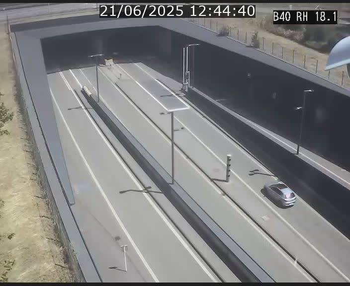 <h2>Webcam sur la route de contournement d'Esch-Belval avant le tunnel Central Gate au niveau de la porte de France et du radar fixe</h2>