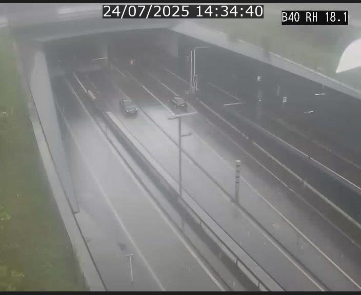 <h2>Webcam sur la route de contournement d'Esch-Belval avant le tunnel Central Gate au niveau de la porte de France et du radar fixe</h2>