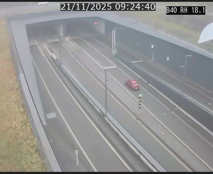 <h2>Webcam sur la route de contournement d'Esch-Belval avant le tunnel Central Gate au niveau de la porte de France et du radar fixe</h2>