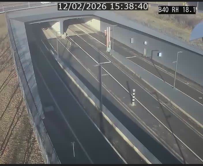 <h2>Webcam sur la route de contournement d'Esch-Belval avant le tunnel Central Gate au niveau de la porte de France et du radar fixe</h2>