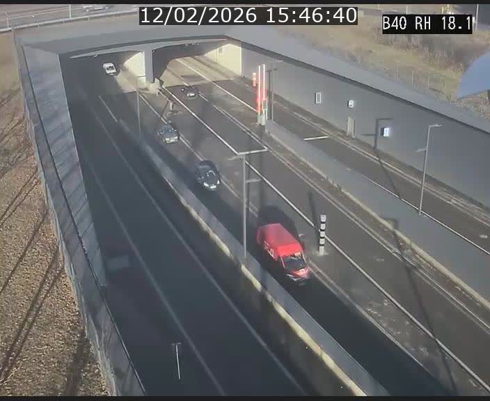Webcam sur la route de contournement d'Esch-Belval avant le tunnel Central Gate au niveau de la porte de France et du radar fixe