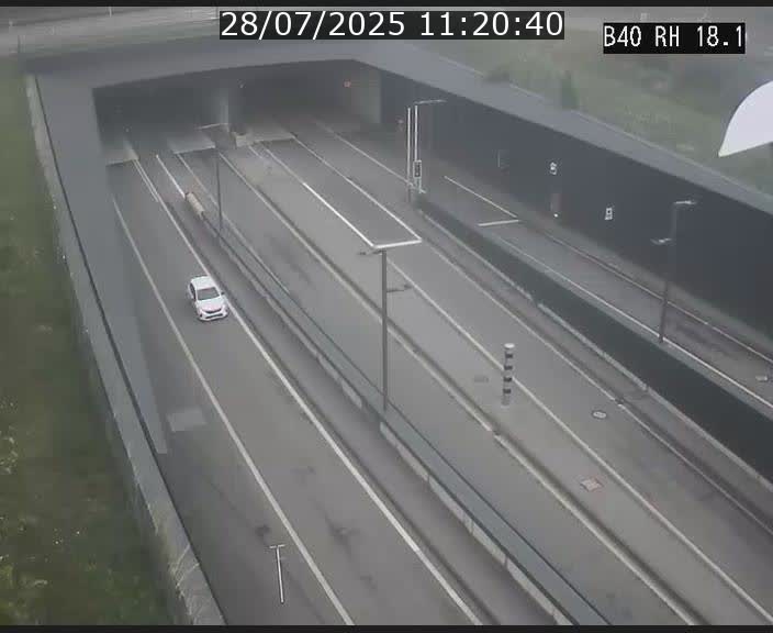 <h2>Webcam sur la route de contournement d'Esch-Belval avant le tunnel Central Gate au niveau de la porte de France et du radar fixe</h2>