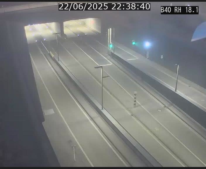 <h2>Webcam sur la route de contournement d'Esch-Belval avant le tunnel Central Gate au niveau de la porte de France et du radar fixe</h2>