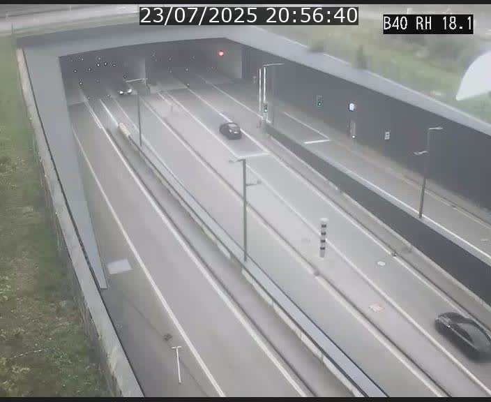 <h2>Webcam sur la route de contournement d'Esch-Belval avant le tunnel Central Gate au niveau de la porte de France et du radar fixe</h2>
