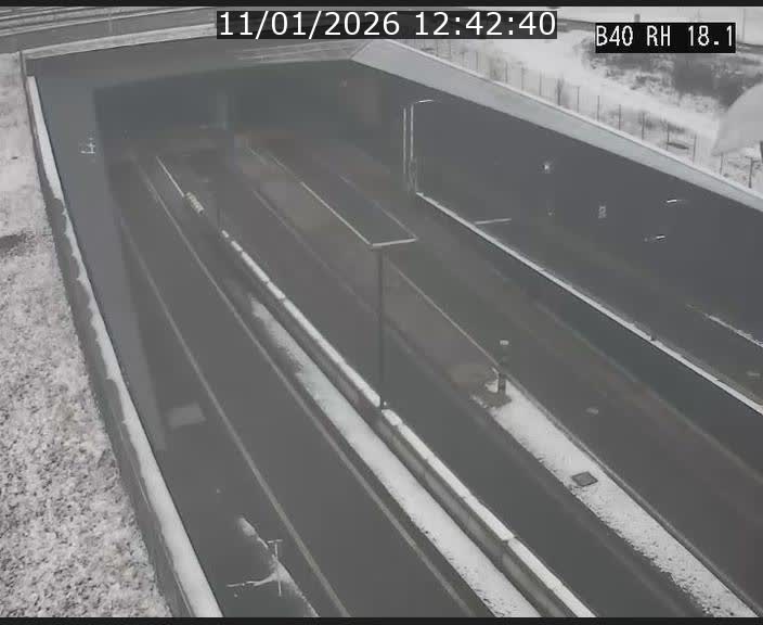 <h2>Webcam sur la route de contournement d'Esch-Belval avant le tunnel Central Gate au niveau de la porte de France et du radar fixe</h2>