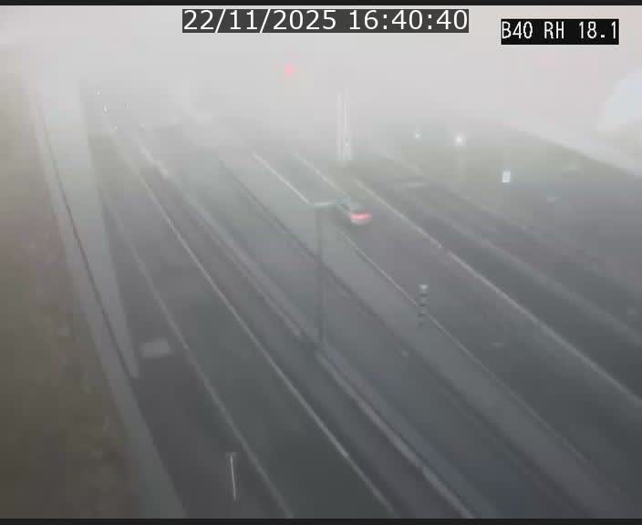 <h2>Webcam sur la route de contournement d'Esch-Belval avant le tunnel Central Gate au niveau de la porte de France et du radar fixe</h2>