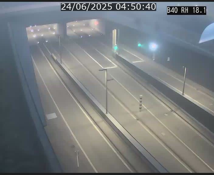 <h2>Webcam sur la route de contournement d'Esch-Belval avant le tunnel Central Gate au niveau de la porte de France et du radar fixe</h2>