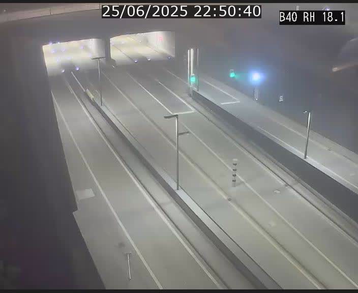 <h2>Webcam sur la route de contournement d'Esch-Belval avant le tunnel Central Gate au niveau de la porte de France et du radar fixe</h2>