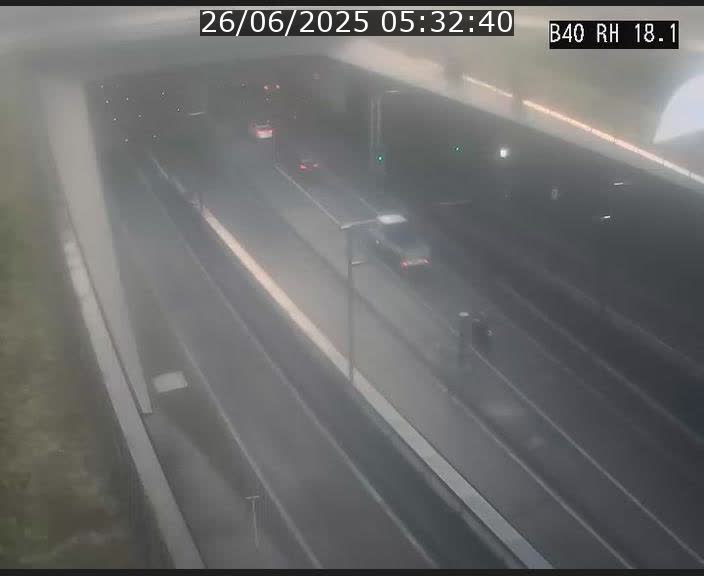 <h2>Webcam sur la route de contournement d'Esch-Belval avant le tunnel Central Gate au niveau de la porte de France et du radar fixe</h2>