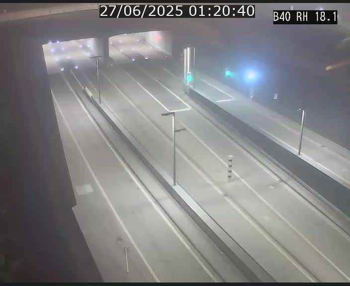 <h2>Webcam sur la route de contournement d'Esch-Belval avant le tunnel Central Gate au niveau de la porte de France et du radar fixe</h2>