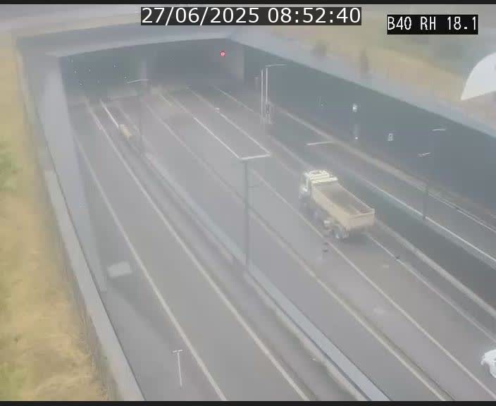 <h2>Webcam sur la route de contournement d'Esch-Belval avant le tunnel Central Gate au niveau de la porte de France et du radar fixe</h2>