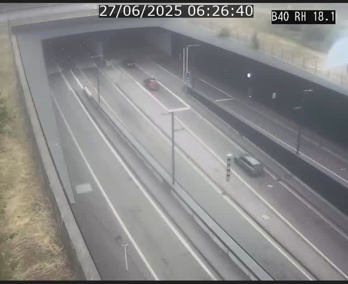 <h2>Webcam sur la route de contournement d'Esch-Belval avant le tunnel Central Gate au niveau de la porte de France et du radar fixe</h2>