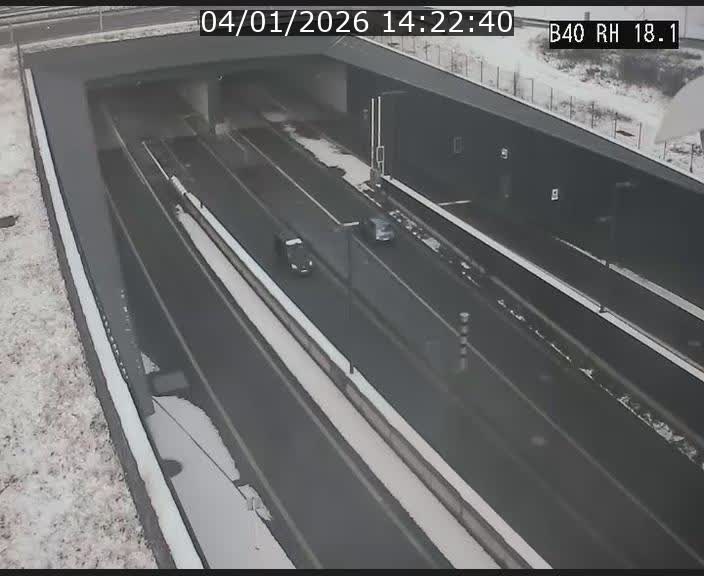 Webcam sur la route de contournement d'Esch-Belval avant le tunnel Central Gate au niveau de la porte de France et du radar fixe