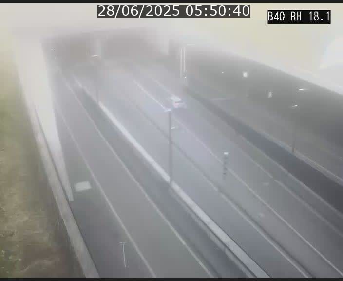 <h2>Webcam sur la route de contournement d'Esch-Belval avant le tunnel Central Gate au niveau de la porte de France et du radar fixe</h2>