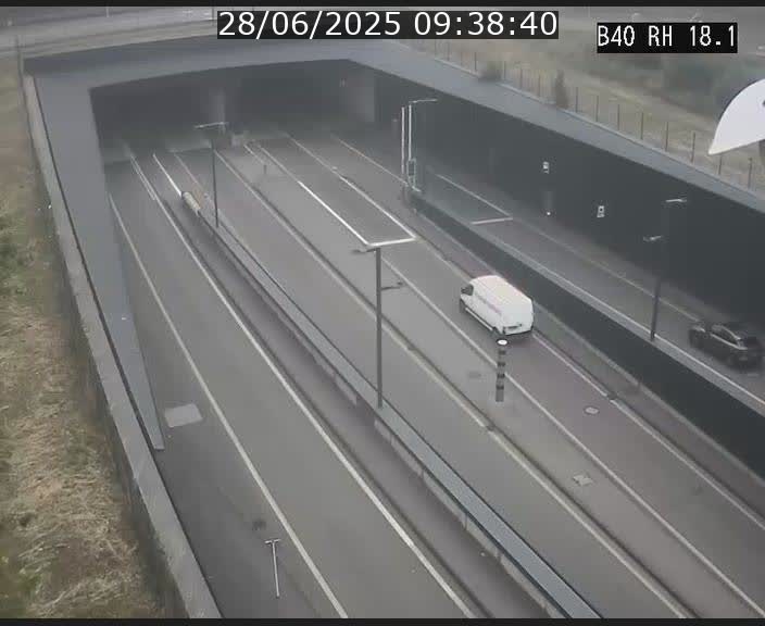 <h2>Webcam sur la route de contournement d'Esch-Belval avant le tunnel Central Gate au niveau de la porte de France et du radar fixe</h2>