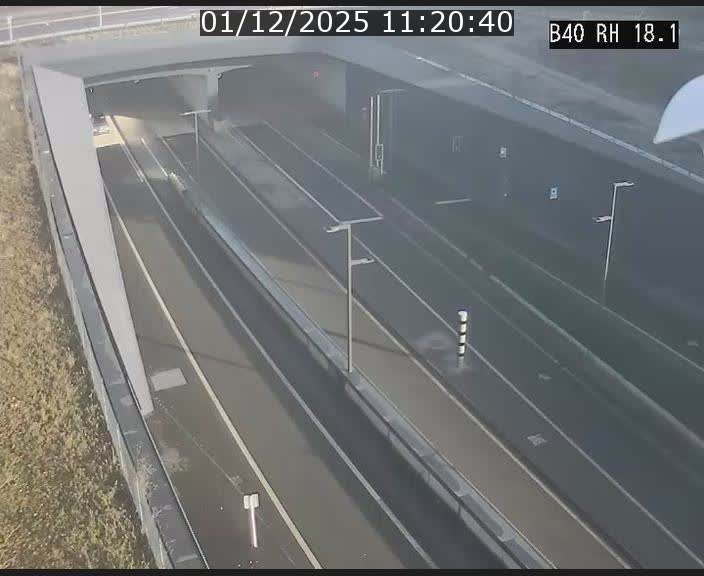 <h2>Webcam sur la route de contournement d'Esch-Belval avant le tunnel Central Gate au niveau de la porte de France et du radar fixe</h2>