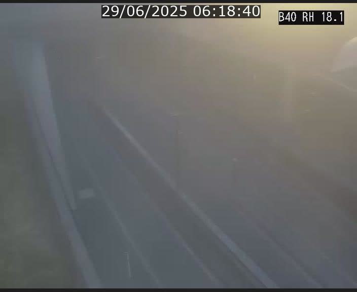 <h2>Webcam sur la route de contournement d'Esch-Belval avant le tunnel Central Gate au niveau de la porte de France et du radar fixe</h2>
