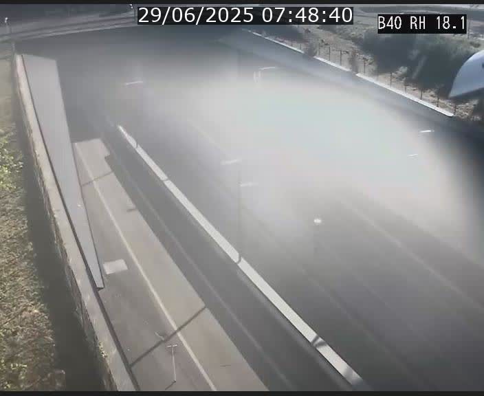 <h2>Webcam sur la route de contournement d'Esch-Belval avant le tunnel Central Gate au niveau de la porte de France et du radar fixe</h2>