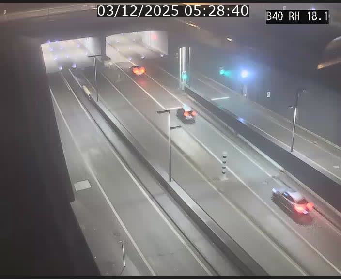 <h2>Webcam sur la route de contournement d'Esch-Belval avant le tunnel Central Gate au niveau de la porte de France et du radar fixe</h2>