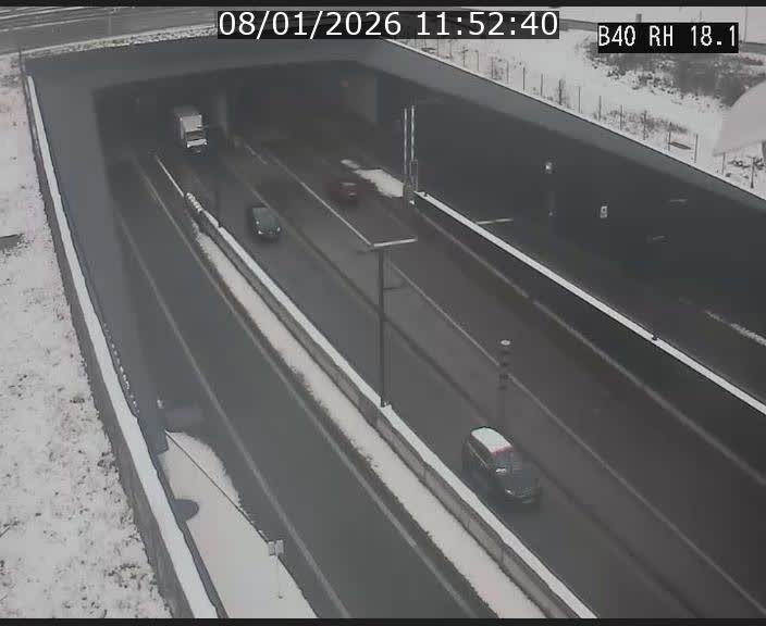 Webcam sur la route de contournement d'Esch-Belval avant le tunnel Central Gate au niveau de la porte de France et du radar fixe