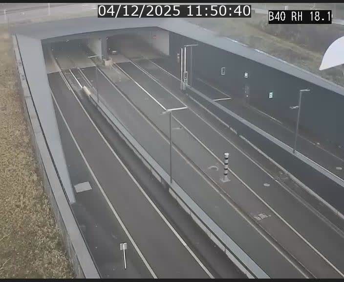 <h2>Webcam sur la route de contournement d'Esch-Belval avant le tunnel Central Gate au niveau de la porte de France et du radar fixe</h2>