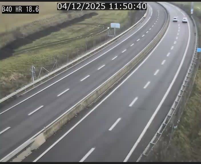 <h2>Webcam sur la route de liaison entre Micheville et Esch-Belval à la frontière entre le Luxembourg et la France. Vue orientée vers la Lorraine.</h2>
