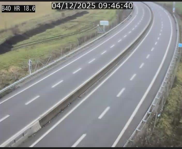 <h2>Webcam sur la route de liaison entre Micheville et Esch-Belval à la frontière entre le Luxembourg et la France. Vue orientée vers la Lorraine.</h2>