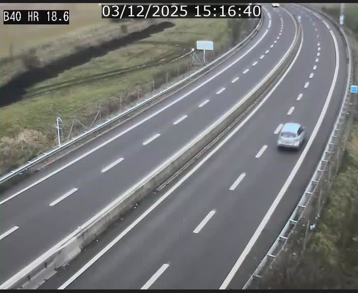 <h2>Webcam sur la route de liaison entre Micheville et Esch-Belval à la frontière entre le Luxembourg et la France. Vue orientée vers la Lorraine.</h2>