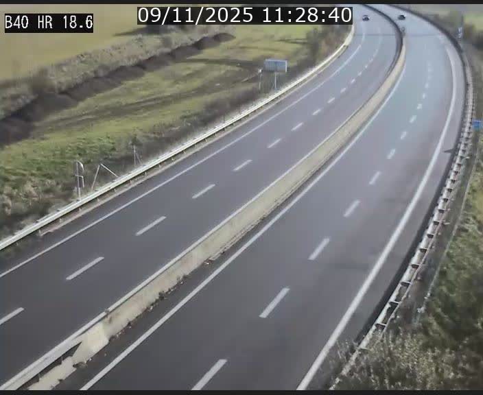 <h2>Webcam sur la route de liaison entre Micheville et Esch-Belval à la frontière entre le Luxembourg et la France. Vue orientée vers la Lorraine.</h2>