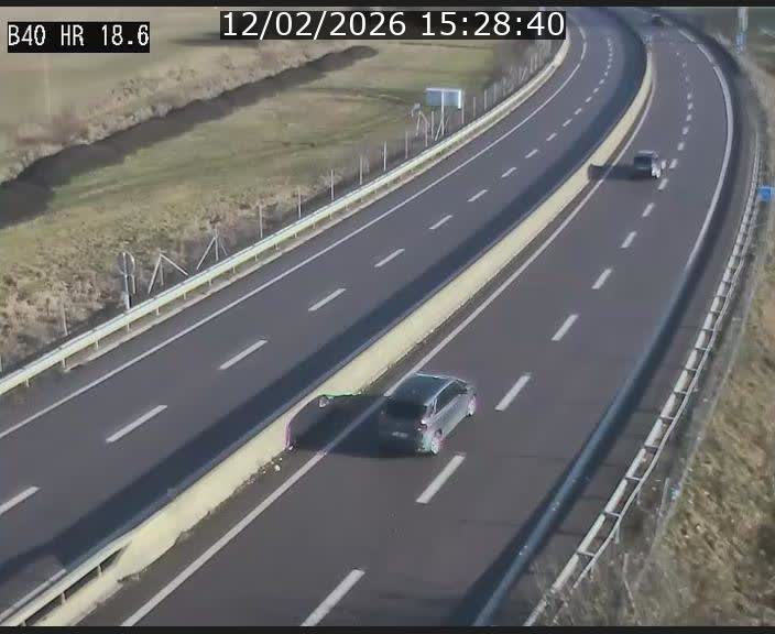 <h2>Webcam sur la route de liaison entre Micheville et Esch-Belval à la frontière entre le Luxembourg et la France. Vue orientée vers la Lorraine.</h2>