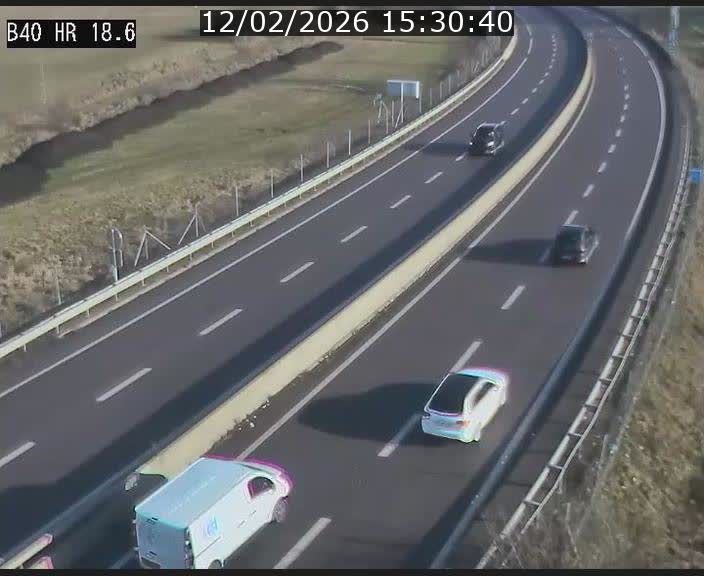 <h2>Webcam sur la route de liaison entre Micheville et Esch-Belval à la frontière entre le Luxembourg et la France. Vue orientée vers la Lorraine.</h2>