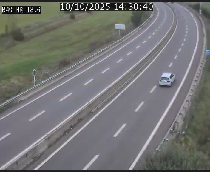<h2>Webcam sur la route de liaison entre Micheville et Esch-Belval à la frontière entre le Luxembourg et la France. Vue orientée vers la Lorraine.</h2>