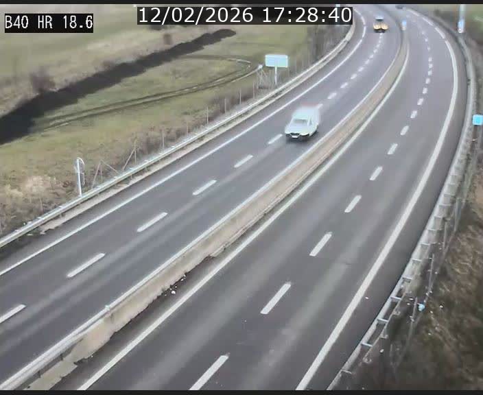 <h2>Webcam sur la route de liaison entre Micheville et Esch-Belval à la frontière entre le Luxembourg et la France. Vue orientée vers la Lorraine.</h2>