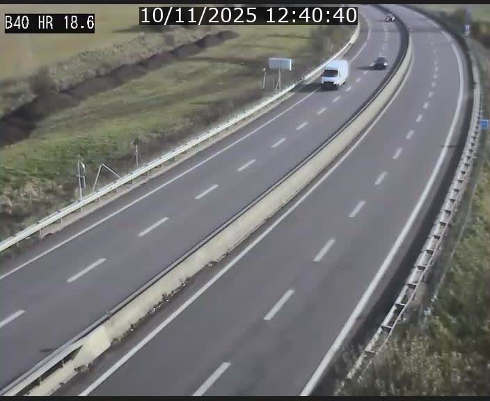<h2>Webcam sur la route de liaison entre Micheville et Esch-Belval à la frontière entre le Luxembourg et la France. Vue orientée vers la Lorraine.</h2>