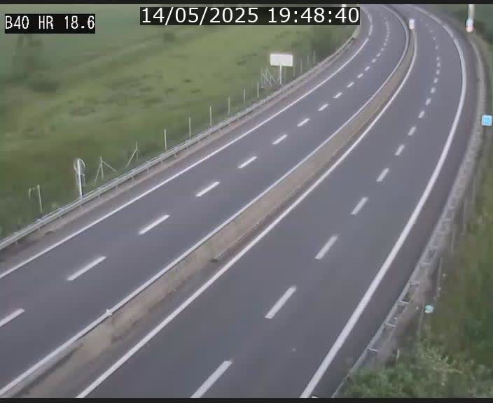 <h2>Webcam sur la route de liaison entre Micheville et Esch-Belval à la frontière entre le Luxembourg et la France. Vue orientée vers la Lorraine.</h2>