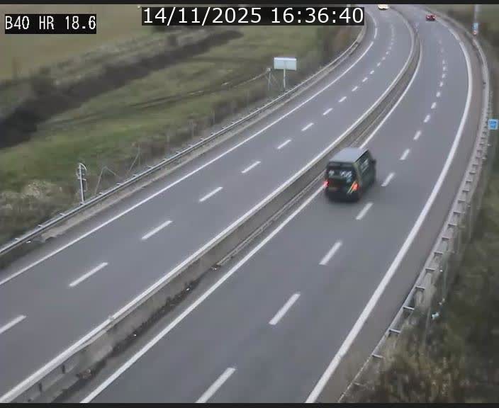 <h2>Webcam sur la route de liaison entre Micheville et Esch-Belval à la frontière entre le Luxembourg et la France. Vue orientée vers la Lorraine.</h2>