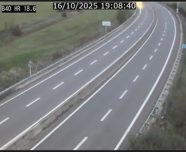 <h2>Webcam sur la route de liaison entre Micheville et Esch-Belval à la frontière entre le Luxembourg et la France. Vue orientée vers la Lorraine.</h2>