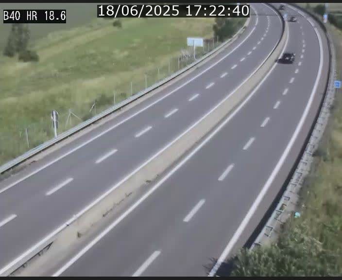 Webcam sur la route de liaison entre Micheville et Esch-Belval à la frontière entre le Luxembourg et la France. Vue orientée vers la Lorraine.