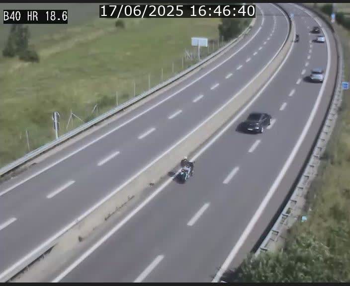 Webcam sur la route de liaison entre Micheville et Esch-Belval à la frontière entre le Luxembourg et la France. Vue orientée vers la Lorraine.