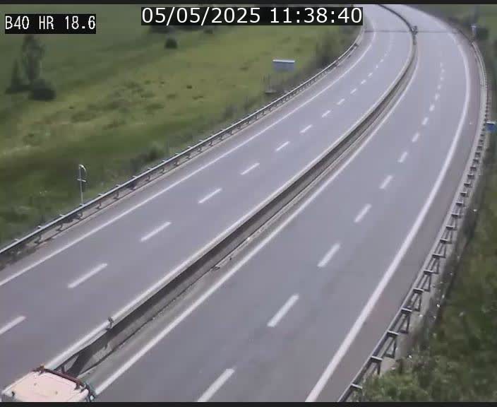 Webcam sur la route de liaison entre Micheville et Esch-Belval à la frontière entre le Luxembourg et la France. Vue orientée vers la Lorraine.