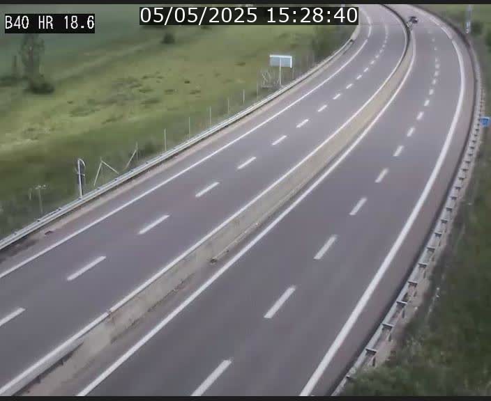 Webcam sur la route de liaison entre Micheville et Esch-Belval à la frontière entre le Luxembourg et la France. Vue orientée vers la Lorraine.