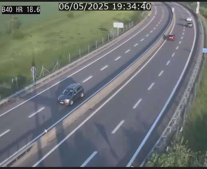 Webcam sur la route de liaison entre Micheville et Esch-Belval à la frontière entre le Luxembourg et la France. Vue orientée vers la Lorraine.