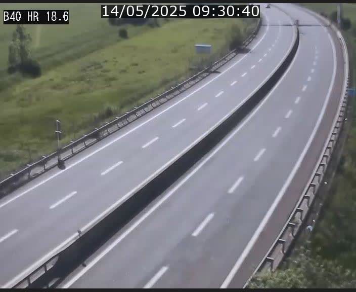 Webcam sur la route de liaison entre Micheville et Esch-Belval à la frontière entre le Luxembourg et la France. Vue orientée vers la Lorraine.