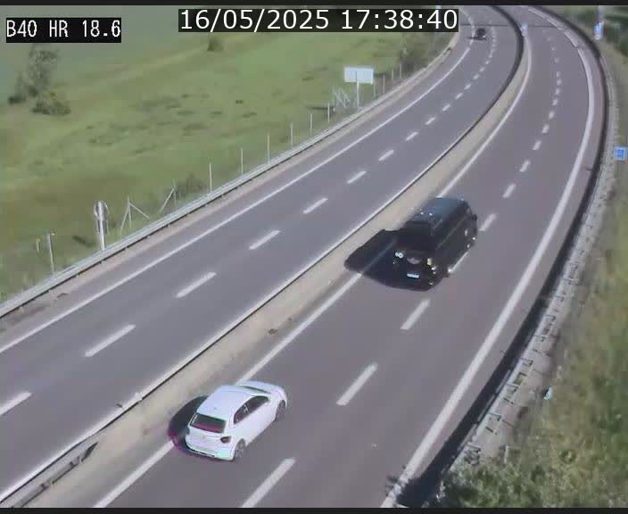 Webcam sur la route de liaison entre Micheville et Esch-Belval à la frontière entre le Luxembourg et la France. Vue orientée vers la Lorraine.
