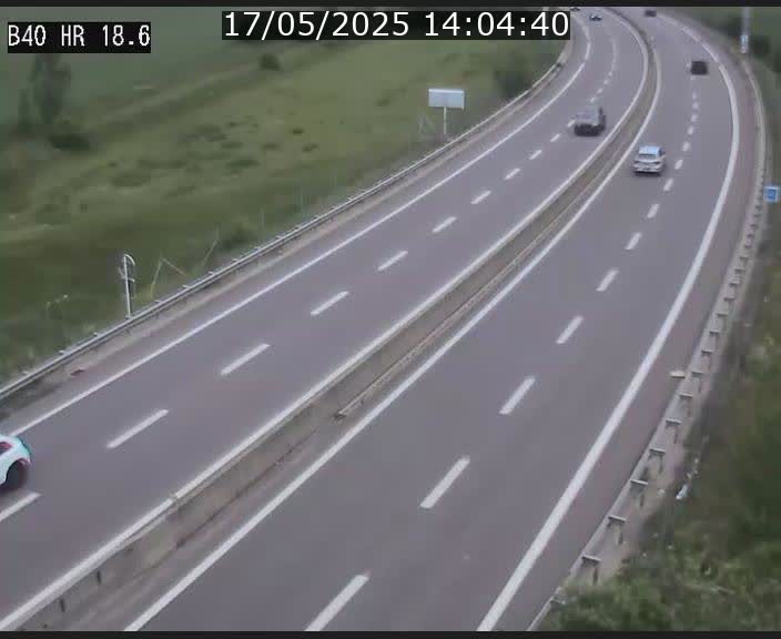 Webcam sur la route de liaison entre Micheville et Esch-Belval à la frontière entre le Luxembourg et la France. Vue orientée vers la Lorraine.