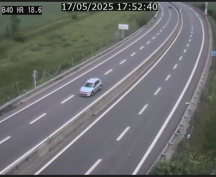 Webcam sur la route de liaison entre Micheville et Esch-Belval à la frontière entre le Luxembourg et la France. Vue orientée vers la Lorraine.